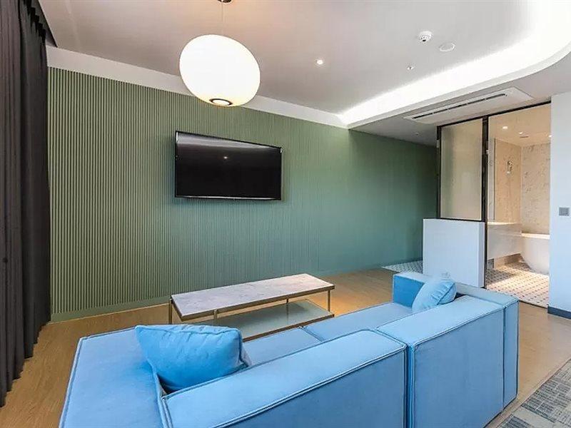 Brown Dot Hotel Jinju Bagian luar foto