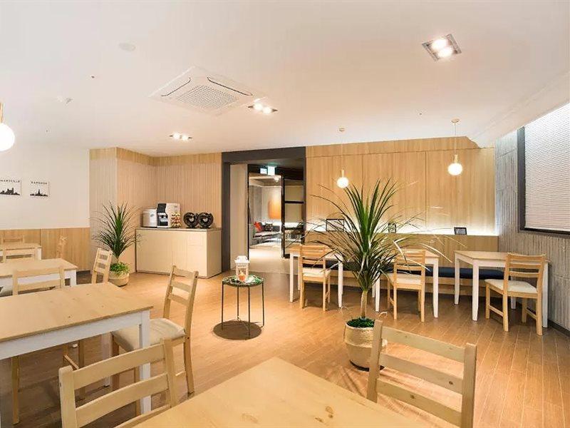 Brown Dot Hotel Jinju Bagian luar foto