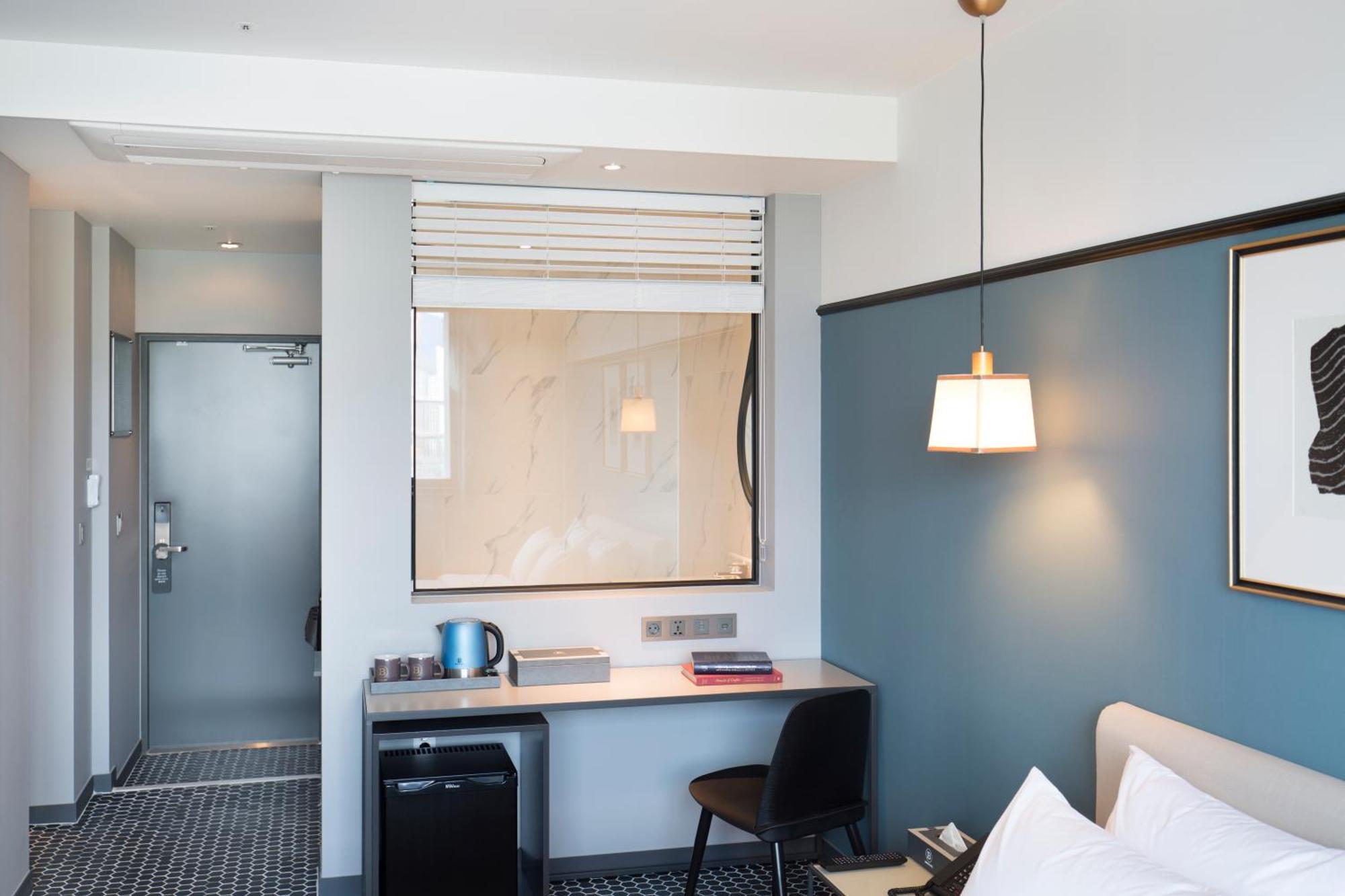 Brown Dot Hotel Jinju Bagian luar foto