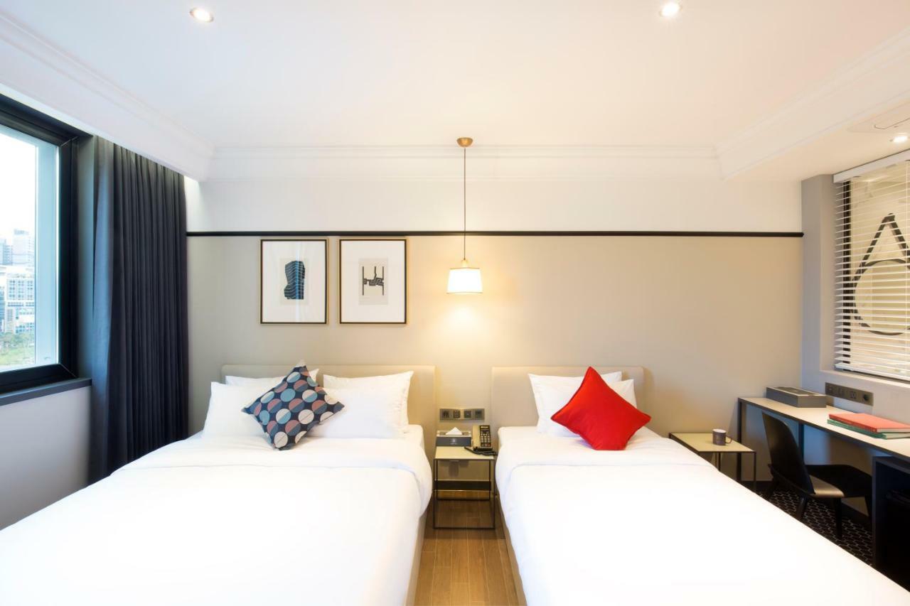 Brown Dot Hotel Jinju Bagian luar foto